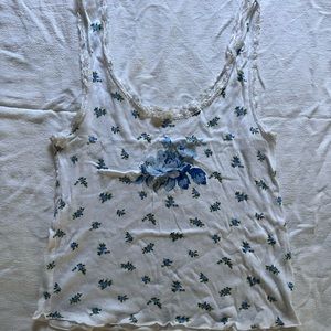 Lace Trim/lettuce trim Floral Tank